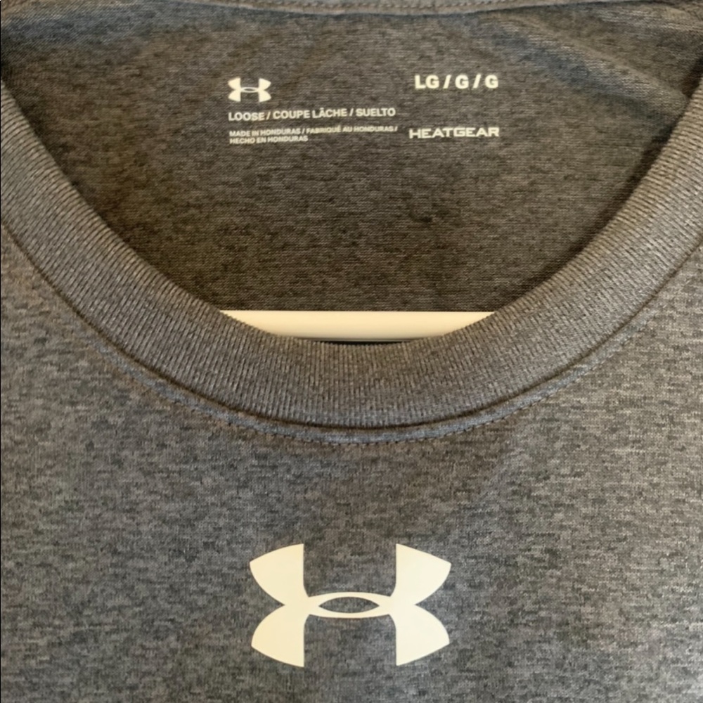 athletic heat gear shirt
